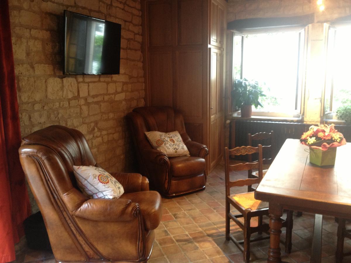 Auberge Les Tilleuls Vincelottes Екстер'єр фото